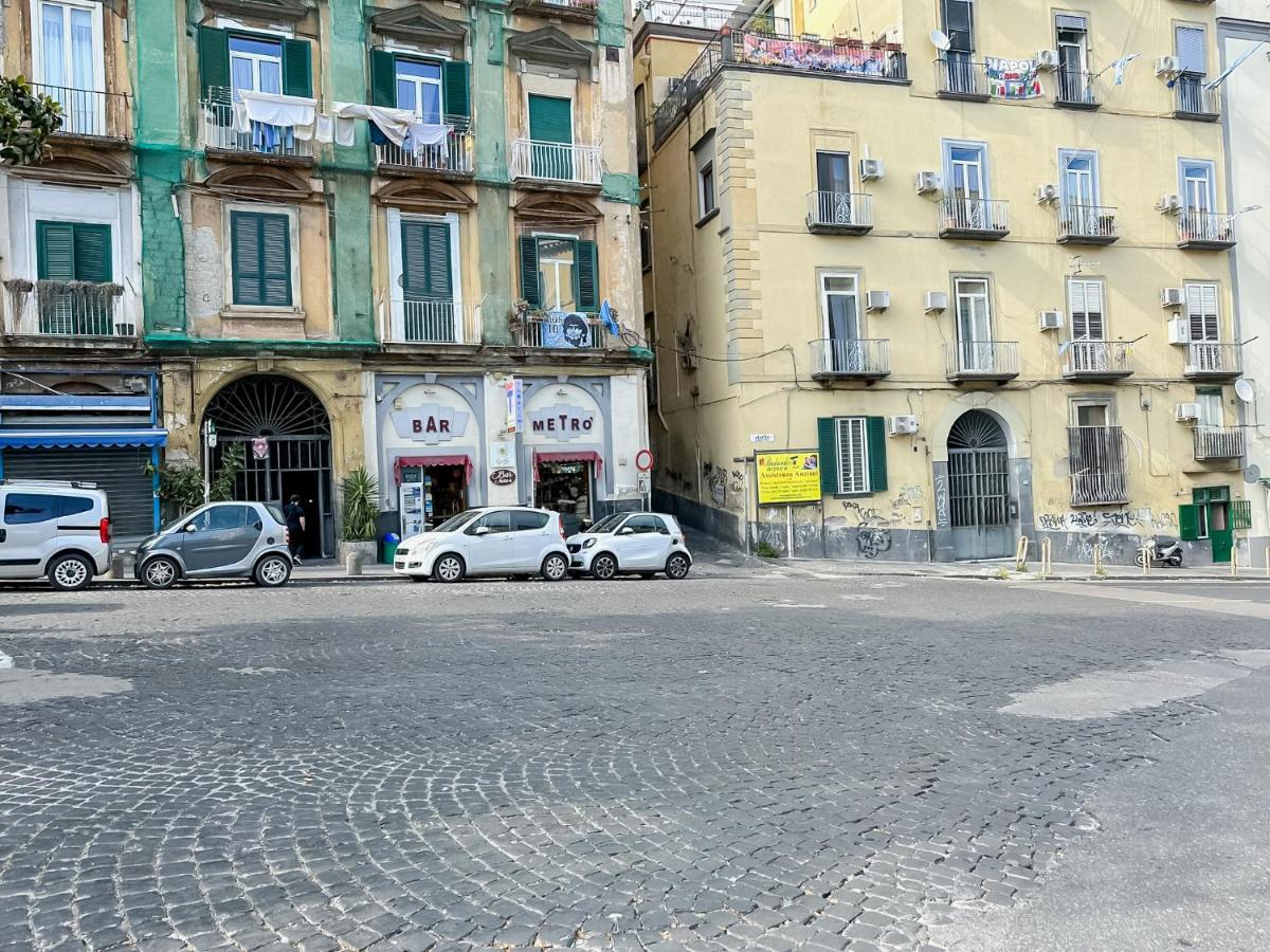 Exclusive Parking Flat X 4 Near Metro 1 Salvator Rosa Nápoles Exterior foto